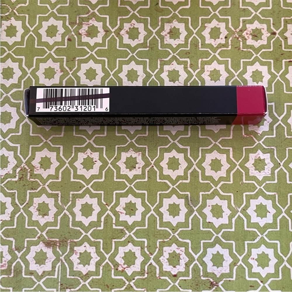 MAC Velvetease Lip Pencil – Ready to Go Full Size 1.5g 0.05 oz NEW - Picture 3 of 3